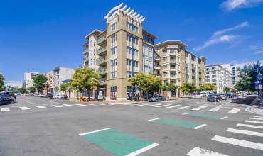 330 J St 207, San Diego, California 92101, 2 Bedrooms Bedrooms, ,1 BathroomBathrooms,Residential Lease,Rent,330 J St 207,240027028SD