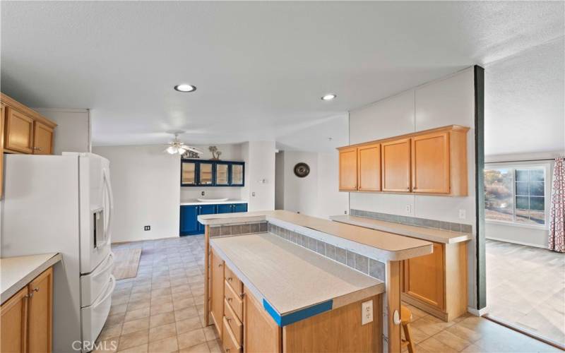 Kitchen with island