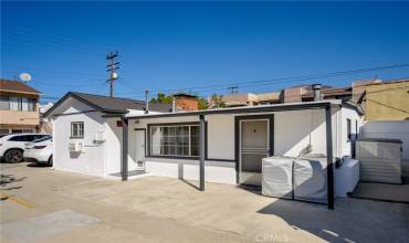 1131 Thompson Avenue, Glendale, California 91201, 1 Bedroom Bedrooms, ,1 BathroomBathrooms,Residential Lease,Rent,1131 Thompson Avenue,GD24235874