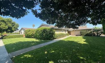 17332 GOLDENWEST Street, Huntington Beach, California 92647, 4 Bedrooms Bedrooms, ,2 BathroomsBathrooms,Residential,Buy,17332 GOLDENWEST Street,OC24235830