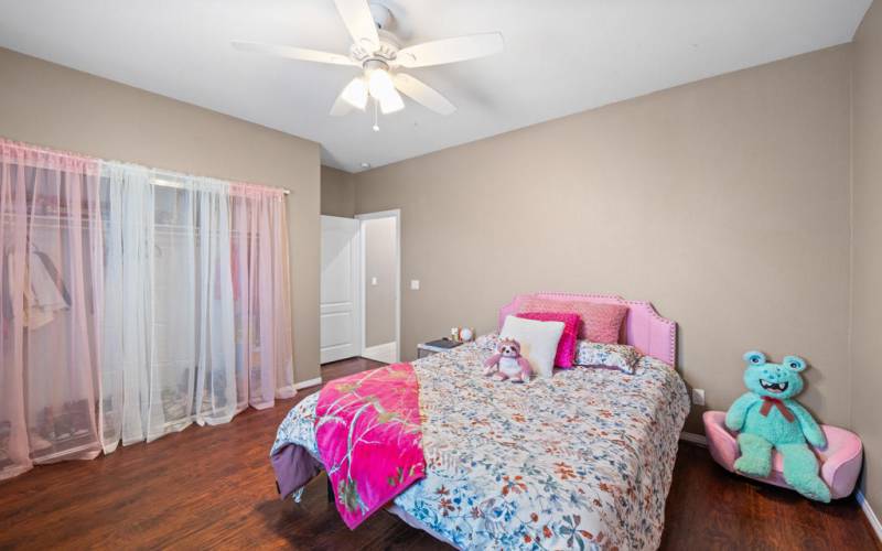 4th BR W/Ceiling Light/Fan