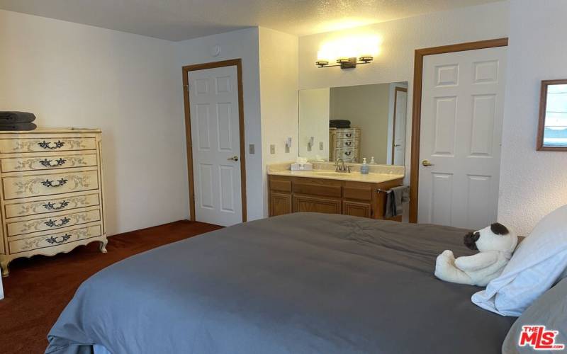 Upstairs bedroom #2 private vanity