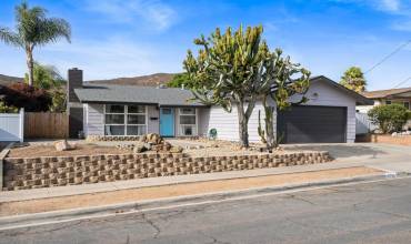 6992 Renkrib Avenue, San Diego, California 92119, 3 Bedrooms Bedrooms, ,2 BathroomsBathrooms,Residential,Buy,6992 Renkrib Avenue,240027091SD