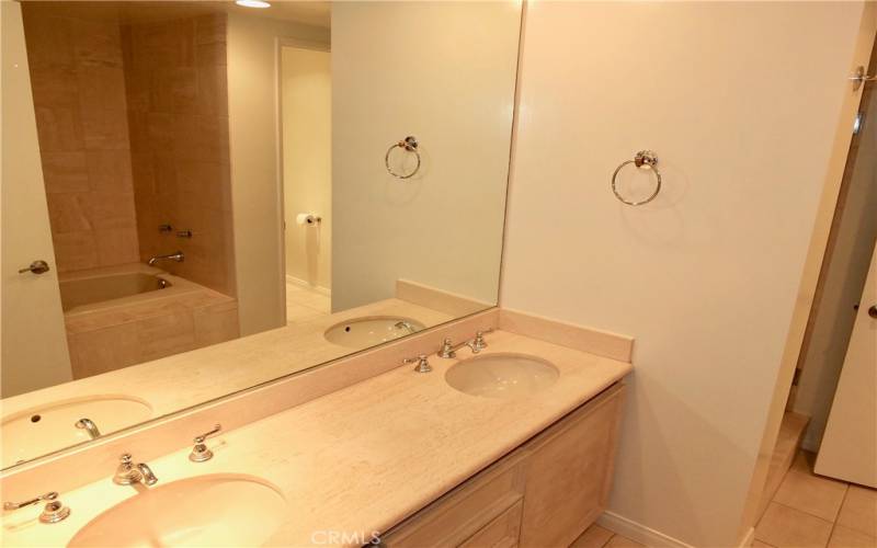 Primary bath features dual sinks