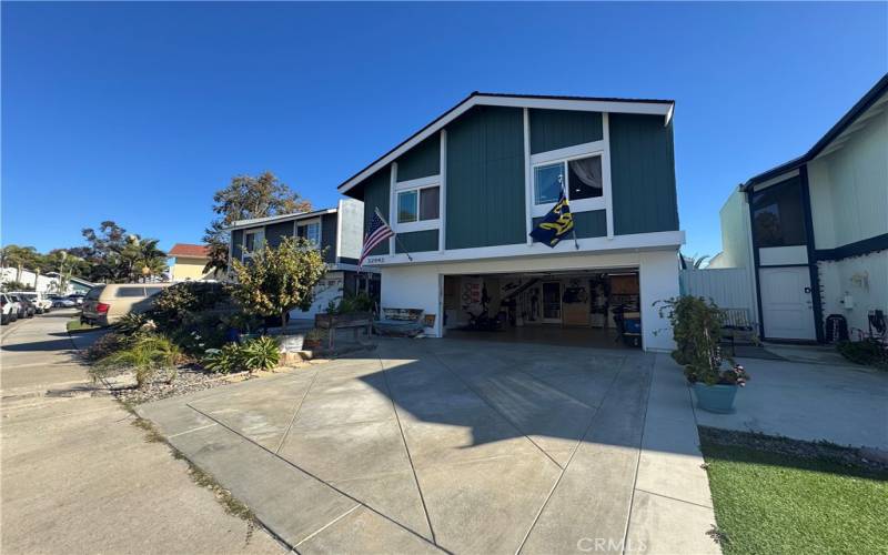 Front of House, Driveway and Garage