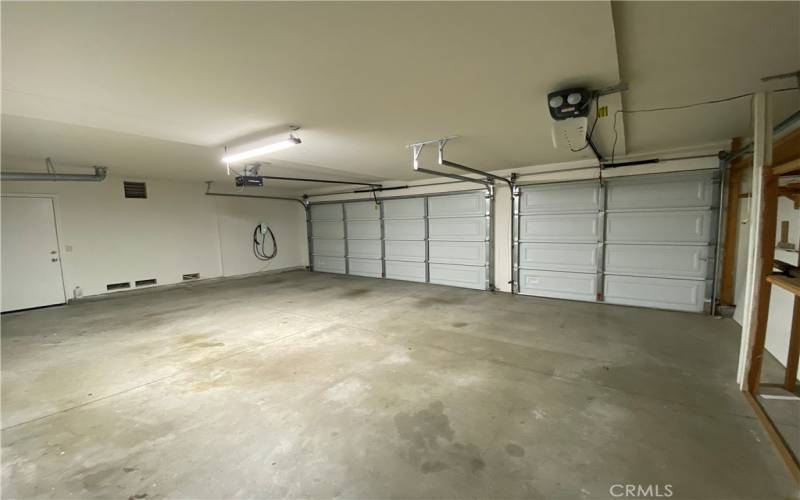 GARAGE 2