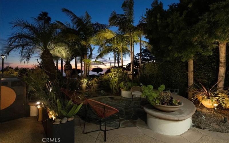 Front courtyard sunset view.