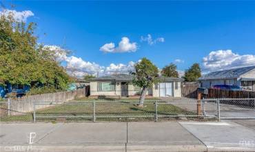 301 Ohio Drive, Bakersfield, California 93307, 3 Bedrooms Bedrooms, ,1 BathroomBathrooms,Residential,Buy,301 Ohio Drive,NS24236722