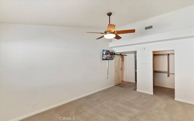 Ceiling Fan & Stylish Space Saving Barn Door