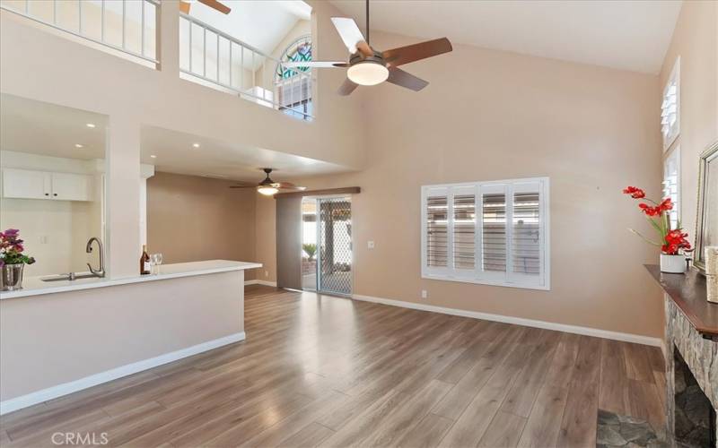 Gorgeous Laminate Flooring & Plantation Shutters