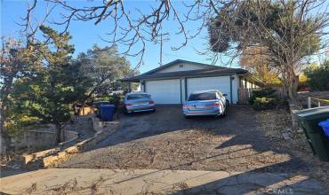 622 5th Street, Paso Robles, California 93446, 4 Bedrooms Bedrooms, ,3 BathroomsBathrooms,Residential Income,Buy,622 5th Street,NS24235956