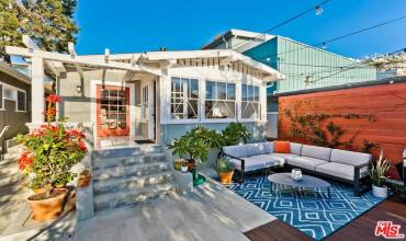 3009 3RD Street, Santa Monica, California 90405, 2 Bedrooms Bedrooms, ,2 BathroomsBathrooms,Residential Lease,Rent,3009 3RD Street,24464867