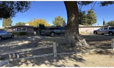 15826 Bear Valley Road A, Victorville, California 92395, 2 Bedrooms Bedrooms, ,1 BathroomBathrooms,Residential Lease,Rent,15826 Bear Valley Road A,OC24237176