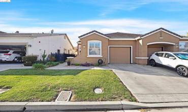 1428 BISMARCK, Brentwood, California 94513, 2 Bedrooms Bedrooms, ,2 BathroomsBathrooms,Residential,Buy,1428 BISMARCK,41079275