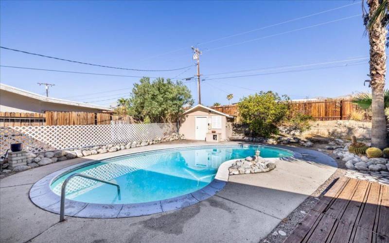 30-hdrephoto.com-66878-cahuilla-ave-118