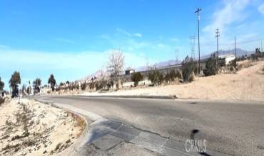 12525 Bear Valley Road, Victorville, California 92392, ,Land,Buy,12525 Bear Valley Road,IV24237268