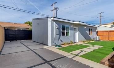 1967 Atlantic Avenue D, Long Beach, California 90806, 1 Bedroom Bedrooms, ,1 BathroomBathrooms,Residential Lease,Rent,1967 Atlantic Avenue D,IG24225362