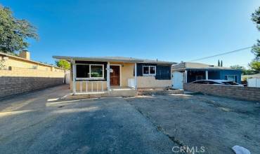 7714 Kyle Street, Tujunga, California 91042, 3 Bedrooms Bedrooms, ,2 BathroomsBathrooms,Residential,Buy,7714 Kyle Street,GD24235800