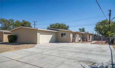 45408 Corkwood Ave, Lancaster, California 93534, 4 Bedrooms Bedrooms, ,2 BathroomsBathrooms,Residential Income,Buy,45408 Corkwood Ave,PW24237111