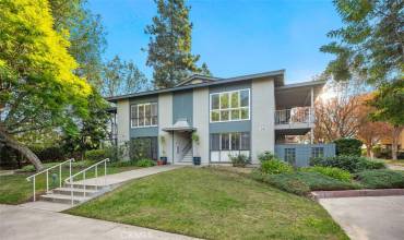 836 Ronda Sevilla O, Laguna Woods, California 92637, 1 Bedroom Bedrooms, ,1 BathroomBathrooms,Residential,Buy,836 Ronda Sevilla O,OC24236919