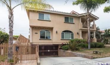 735 E Angeleno 3, Burbank, California 91501, 3 Bedrooms Bedrooms, ,1 BathroomBathrooms,Residential Lease,Rent,735 E Angeleno 3,GD24237199