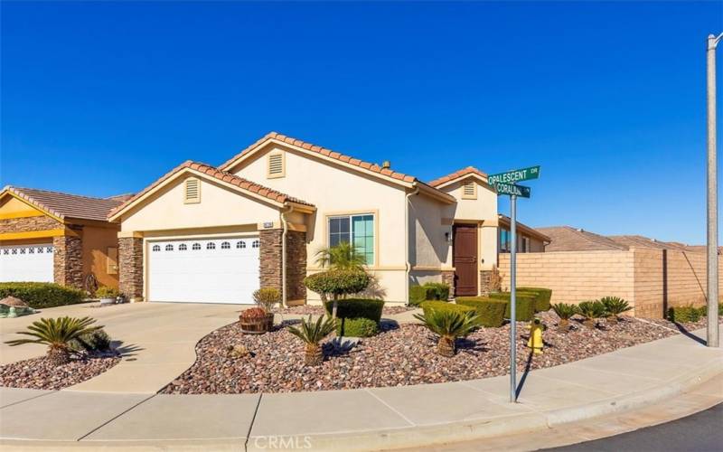 Nicely landscaped low maintenance yard.