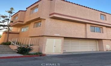 3101 Plaza Del Amo 14, Torrance, California 90503, 3 Bedrooms Bedrooms, ,2 BathroomsBathrooms,Residential Lease,Rent,3101 Plaza Del Amo 14,SB24237308