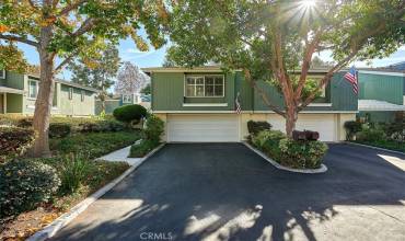 3432 Hollow Brook Circle 114, Costa Mesa, California 92626, 2 Bedrooms Bedrooms, ,1 BathroomBathrooms,Residential,Buy,3432 Hollow Brook Circle 114,IV24235989