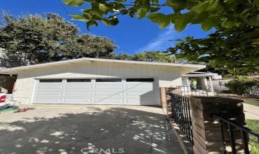 10044 Breidt Avenue, Tujunga, California 91042, 3 Bedrooms Bedrooms, ,2 BathroomsBathrooms,Residential,Buy,10044 Breidt Avenue,PW24238196