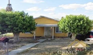 1016 E Casa Loma Drive, Bakersfield, California 93307, 3 Bedrooms Bedrooms, ,1 BathroomBathrooms,Residential,Buy,1016 E Casa Loma Drive,SW24238254