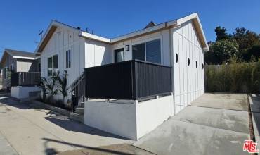 4725 W 18th Street, Los Angeles, California 90019, 1 Bedroom Bedrooms, ,1 BathroomBathrooms,Residential Lease,Rent,4725 W 18th Street,24466051