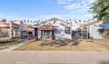 1117 W 57th Street, Los Angeles, California 90037, 2 Bedrooms Bedrooms, ,1 BathroomBathrooms,Residential,Buy,1117 W 57th Street,SR24238377