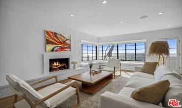 31500 Victoria Point Road, Malibu, California 90265, 4 Bedrooms Bedrooms, ,4 BathroomsBathrooms,Residential Lease,Rent,31500 Victoria Point Road,24465571