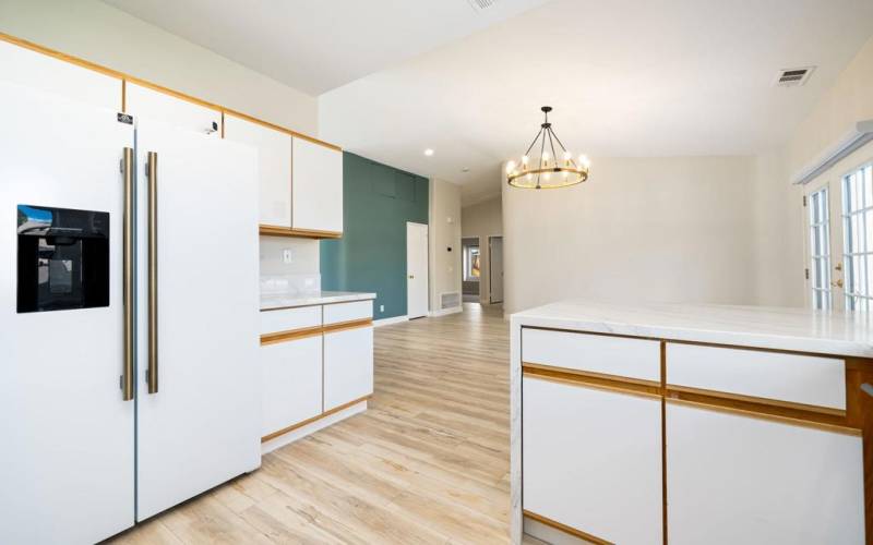 kitchen towards dining room