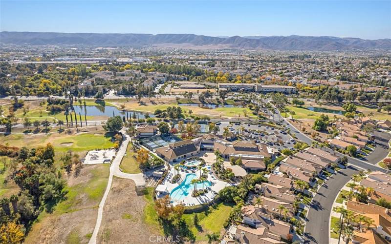 Overview of clubhouse & outside amenities