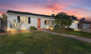 617 W Knepp Ave, Fullerton, California 92832, 3 Bedrooms Bedrooms, ,2 BathroomsBathrooms,Residential,Buy,617 W Knepp Ave,PW24238136