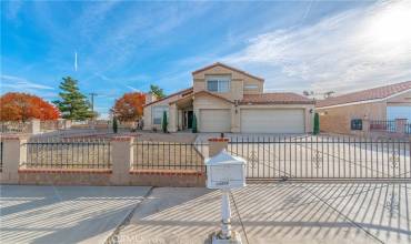 13573 La Villa Drive, Victorville, California 92395, 4 Bedrooms Bedrooms, ,2 BathroomsBathrooms,Residential,Buy,13573 La Villa Drive,HD24238441