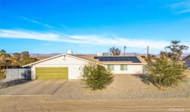 4729 Flying H Road, 29 Palms, California 92277, 4 Bedrooms Bedrooms, ,2 BathroomsBathrooms,Residential,Buy,4729 Flying H Road,JT24238035