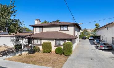 3737 W 132nd Street, Hawthorne, California 90250, 5 Bedrooms Bedrooms, ,5 BathroomsBathrooms,Residential Income,Buy,3737 W 132nd Street,SB24237637