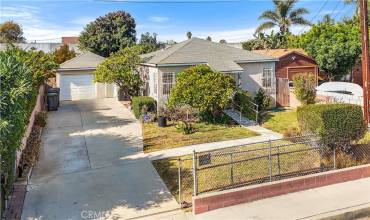 21735 Neptune Avenue, Carson, California 90745, 3 Bedrooms Bedrooms, ,2 BathroomsBathrooms,Residential,Buy,21735 Neptune Avenue,SB24236566