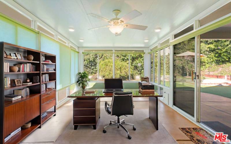 Virtual Office idea for the Bonus/Lanai Area