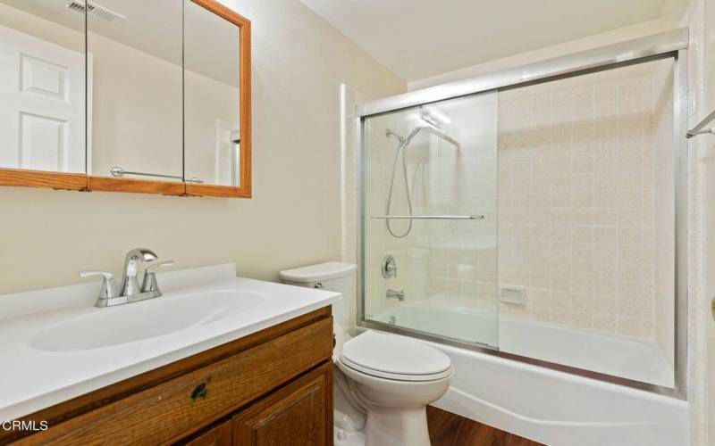 20-web-or-mls-20 - Bathroom 3