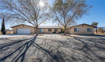 2621 Tokay Road, Pinon Hills, California 92371, 4 Bedrooms Bedrooms, ,2 BathroomsBathrooms,Residential,Buy,2621 Tokay Road,CV24239568