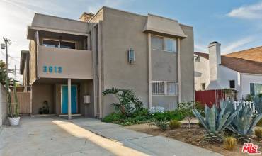 3613 Veteran Avenue 2, Los Angeles, California 90034, 3 Bedrooms Bedrooms, ,2 BathroomsBathrooms,Residential Lease,Rent,3613 Veteran Avenue 2,24466655