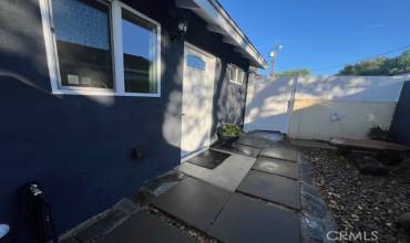 8006 N Limerick Avenue, Winnetka, California 91306, ,1 BathroomBathrooms,Residential Lease,Rent,8006 N Limerick Avenue,SR24236264