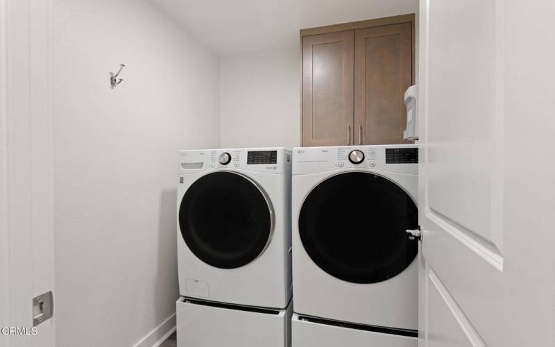 25-web-or-mls-25 - Laundry