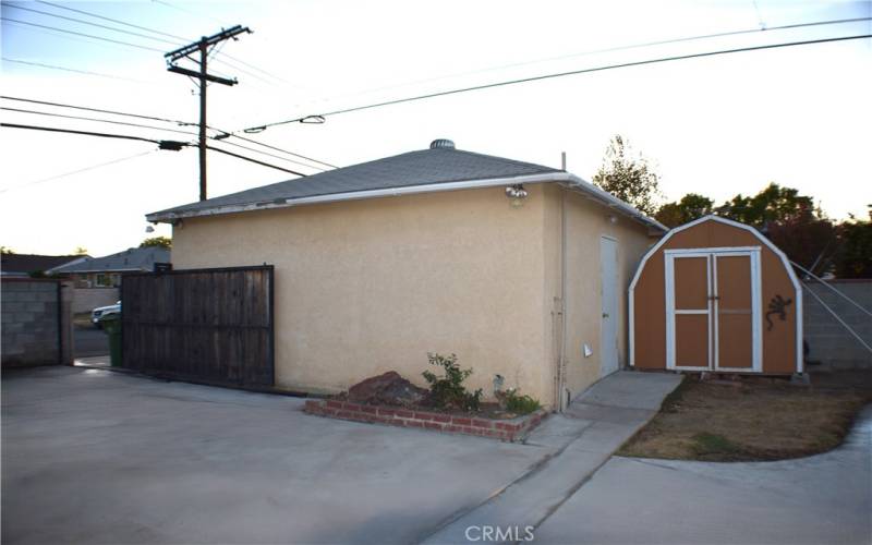 Garage, 2nd RV/Boat Access and Storage ShedShed