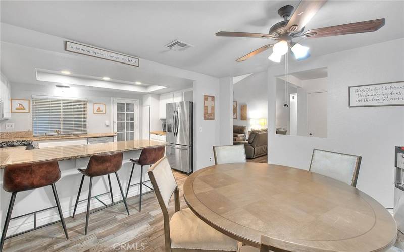 Dining room/kitchen