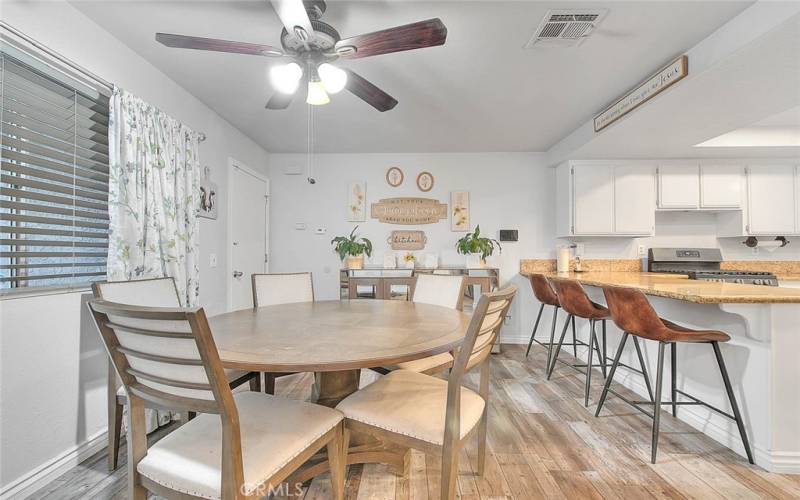 Dining room/kitchen