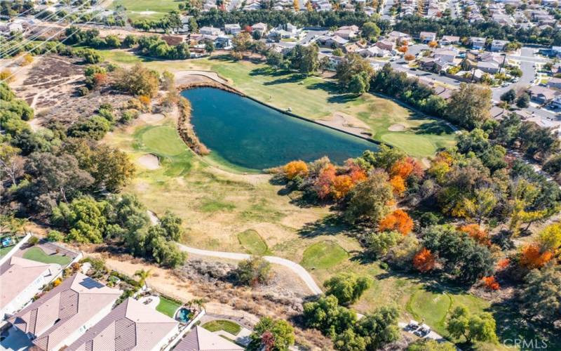 Oak Valley Golf Course just a couple minutes away.